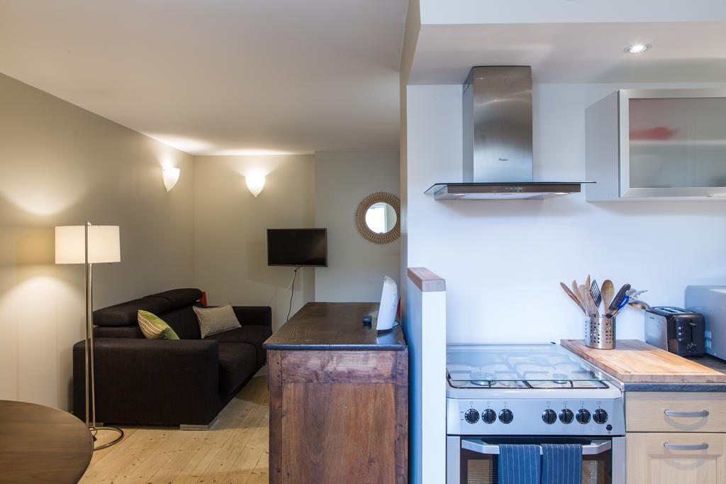 La Maison Des Vendangeurs 2 Fleury  Kamer foto